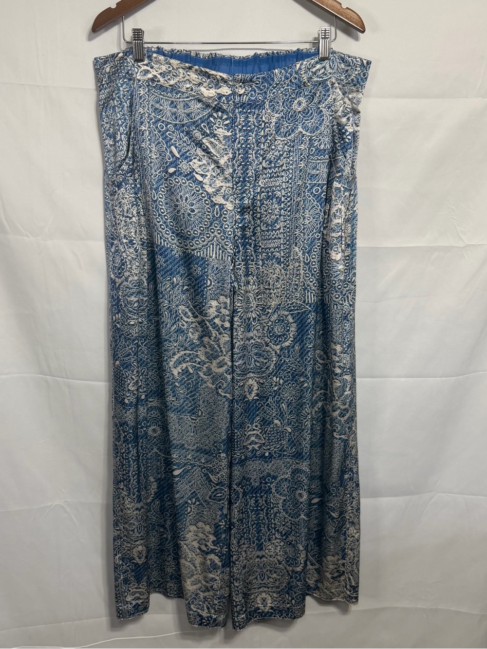 Johnny Was Women's Pants Size XL Wide Leg Lauchlen Paisley Silk Spandex Blue 67